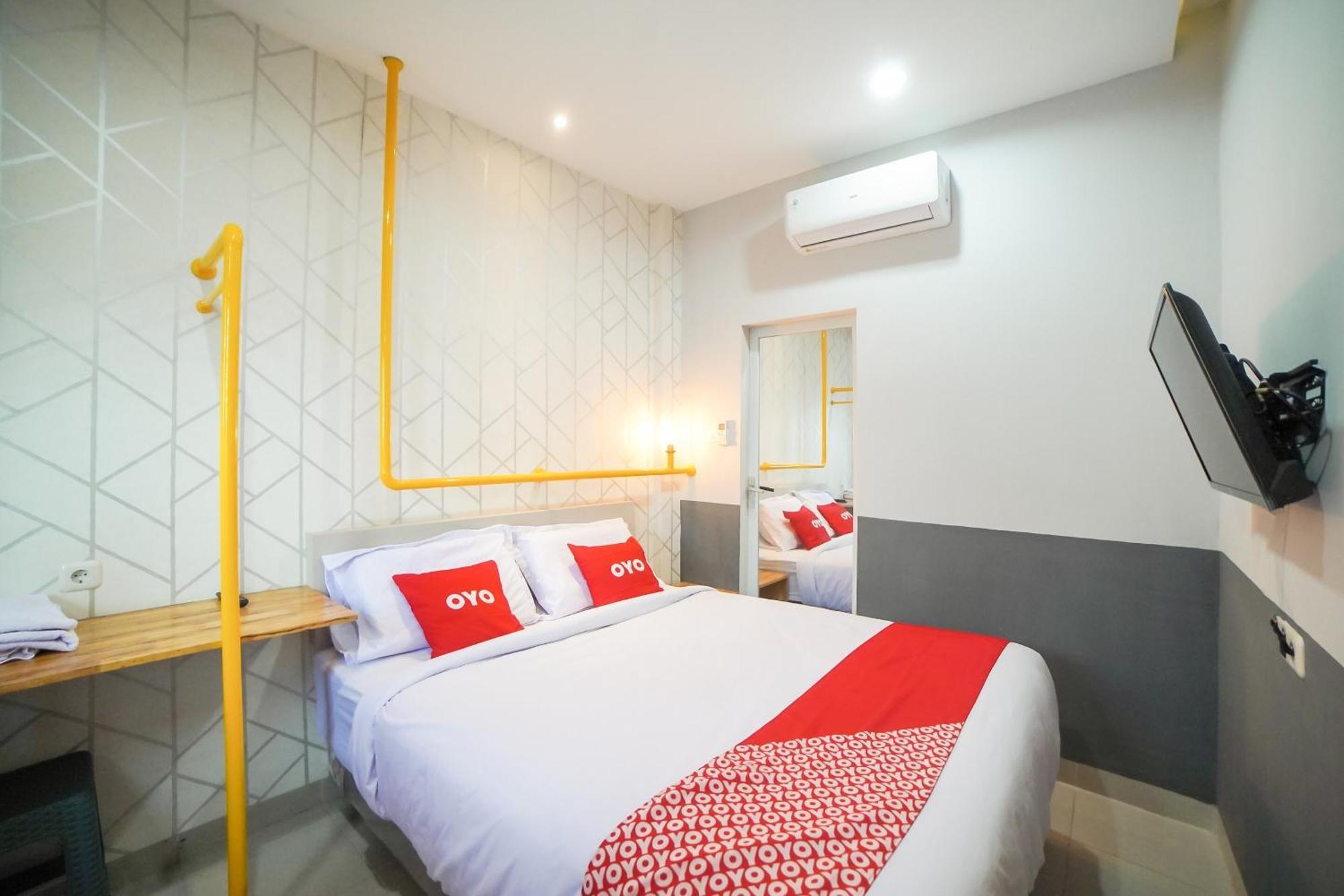 OYO 90874 Millenium Inn 2 Medan Exterior foto